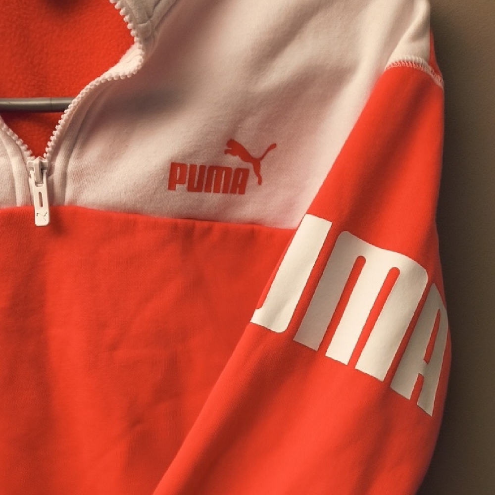 Puma - Like New - Salmon and White Quarter-Zip  Women's Sweater - Picture 9 of 12